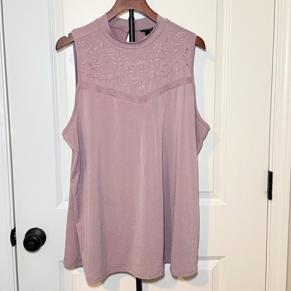 Torrid Womens Mauve Floral Embroidered Sleeveless Blouse Plus Size 3x Boho